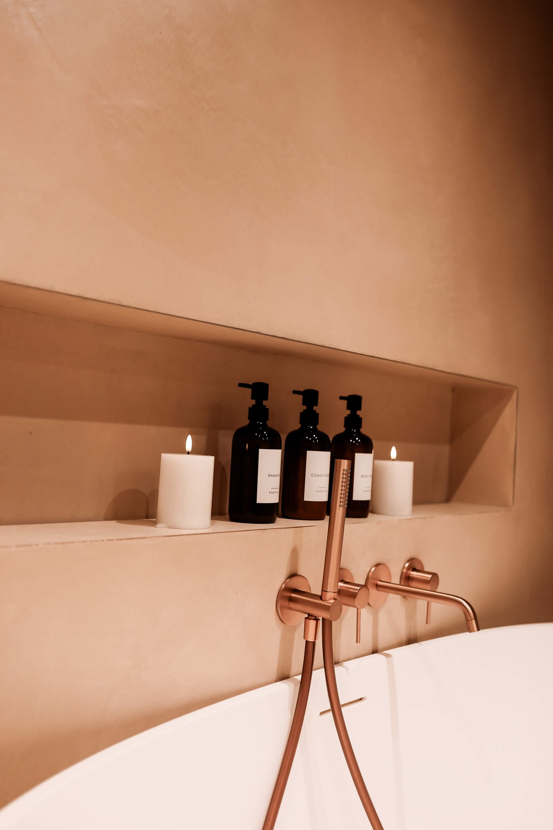 Salle de bain avec niche du duplex